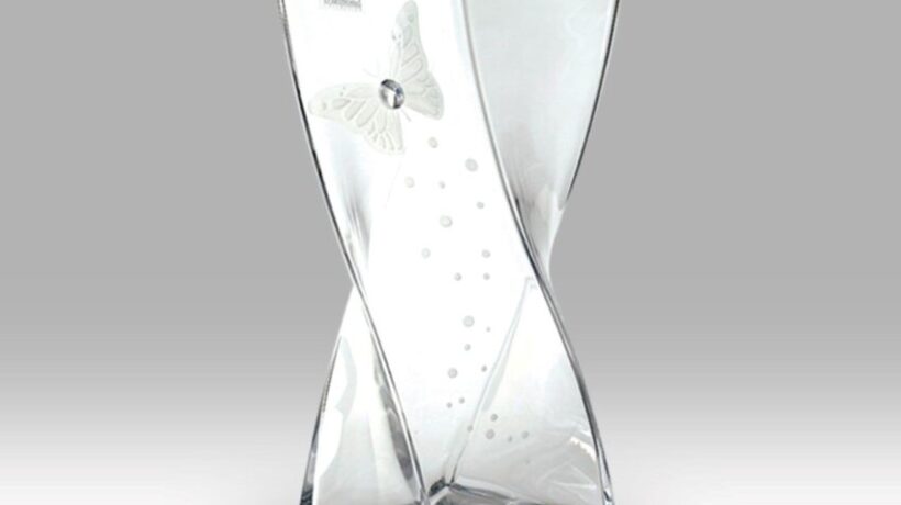 Crystal Vase Swarovski: Beauty, Elegance, and Luxury