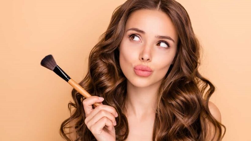 How Long Does Makeup Last on Face?