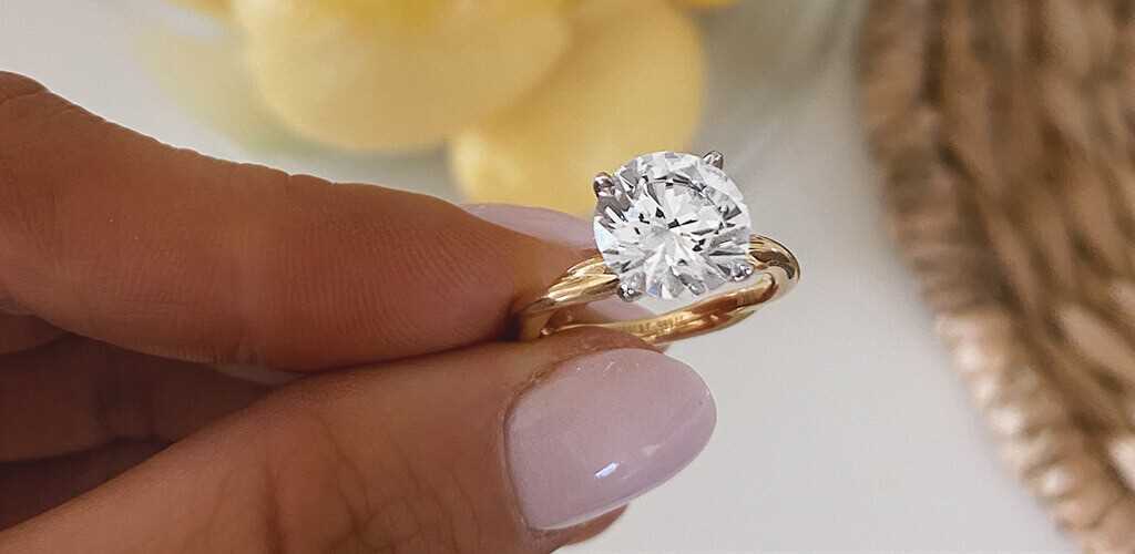What is a symbolic engagement ring