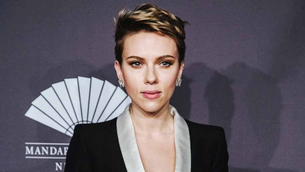 Scarlett Johansson Mastering the Balancing Act of Career and Motherhood
