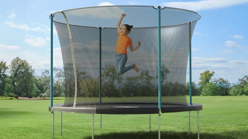 The Health Benefits of Playing Outdoors for Toddlers and Young Children