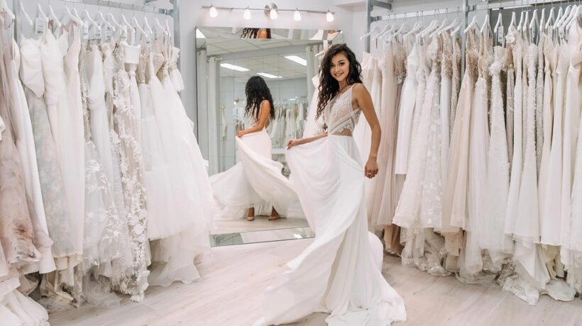 What to Wear Wedding Dress Shopping: The Ultimate Guide for a Memorable Experience