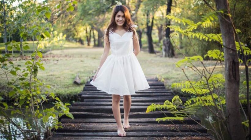 How to Style a White Frock for All Season Programs